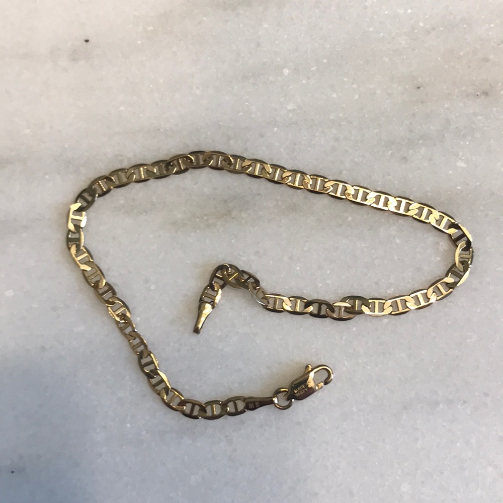 Solid 14kt Women’s/Men’s gold 9 in bracelet